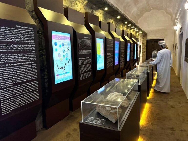 Oman Tourism Ministry Launches Itqan Platform and 14 Online Services